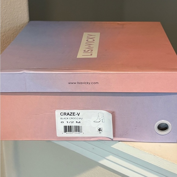 Lisa Vicky Craze Faux Leather Croc Bootie Womens 8.5 Black Embossed Square Toe - Picture 10 of 10